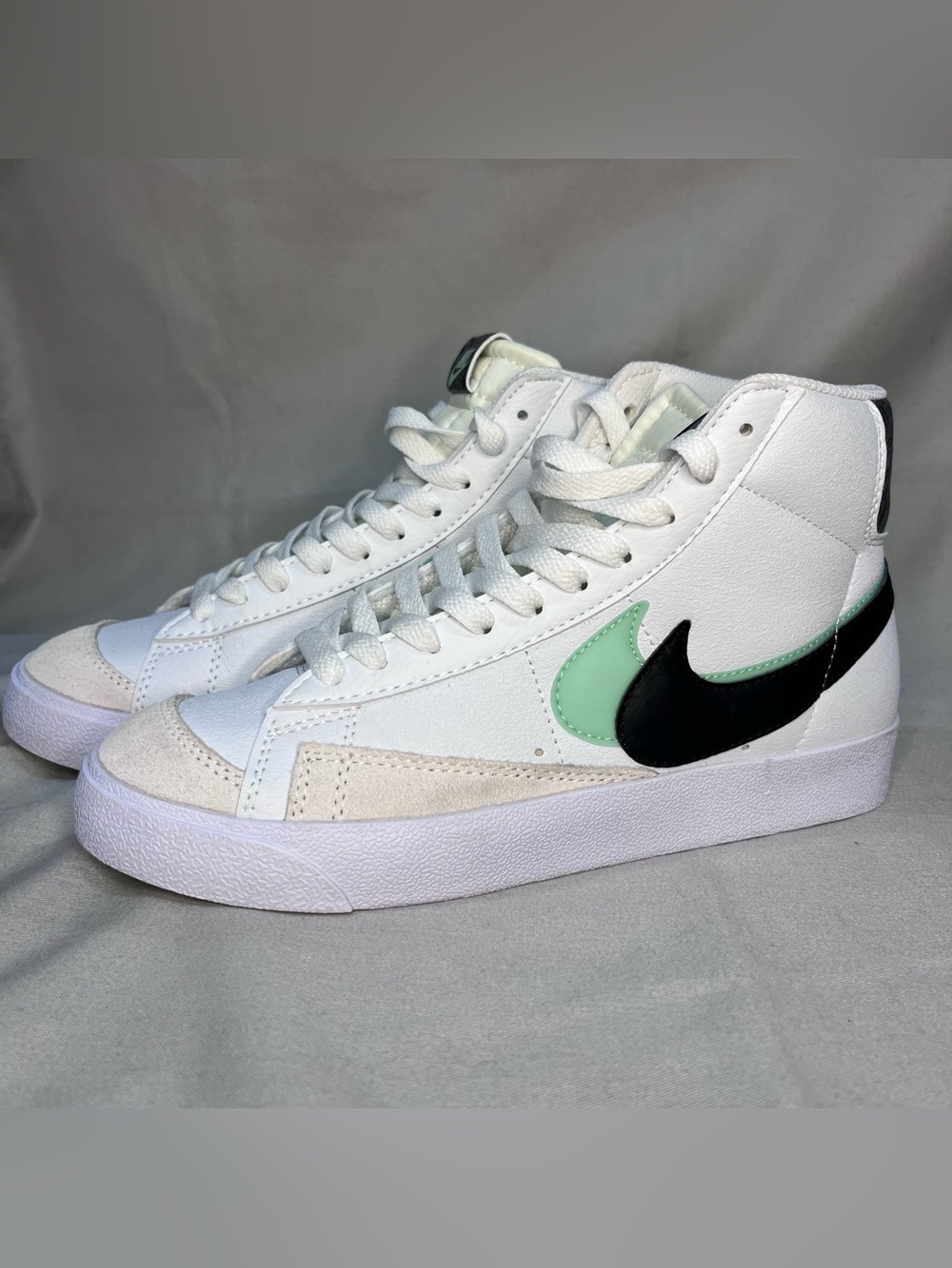 Nike Blazer Mid 77 SE Double Swoosh - White Vapor Green Size 7
